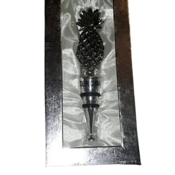 🍾 SILVER METAL WINE‎ STOPPER 🍾 - Picture 1 of 16
